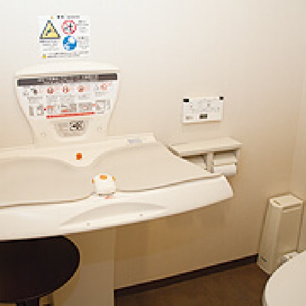 はる歯科診療室 トイレ個室内