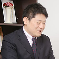 野口 卓司氏