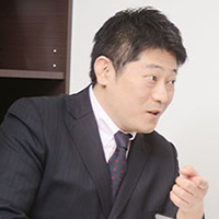 野口 卓司氏